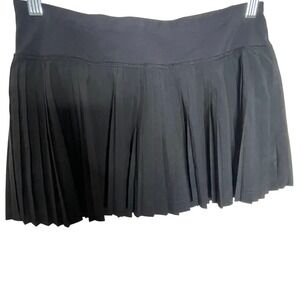 Lululemon Athletica Black Pleated Tennis Skirt Athletic Running Skort
